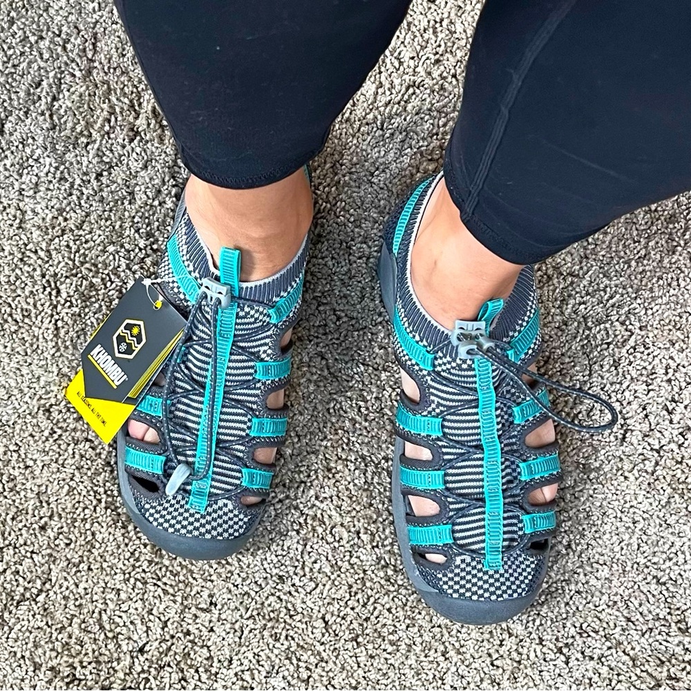 KHOMBU WATER SHOES